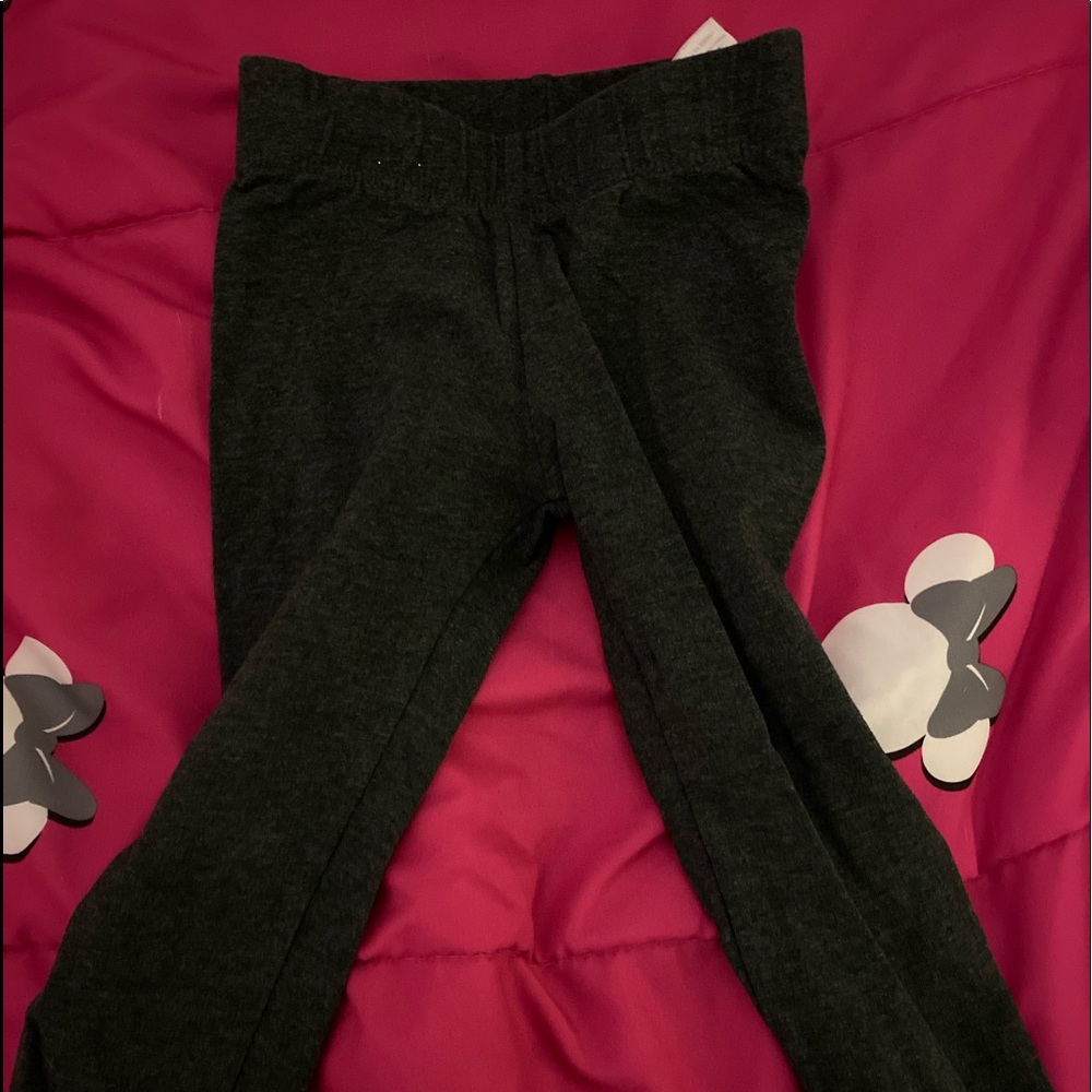 Grey leggings